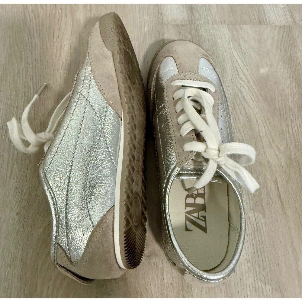 ZARA Kids Silver Suede Low Top Lace Up Sneakers Size 31 